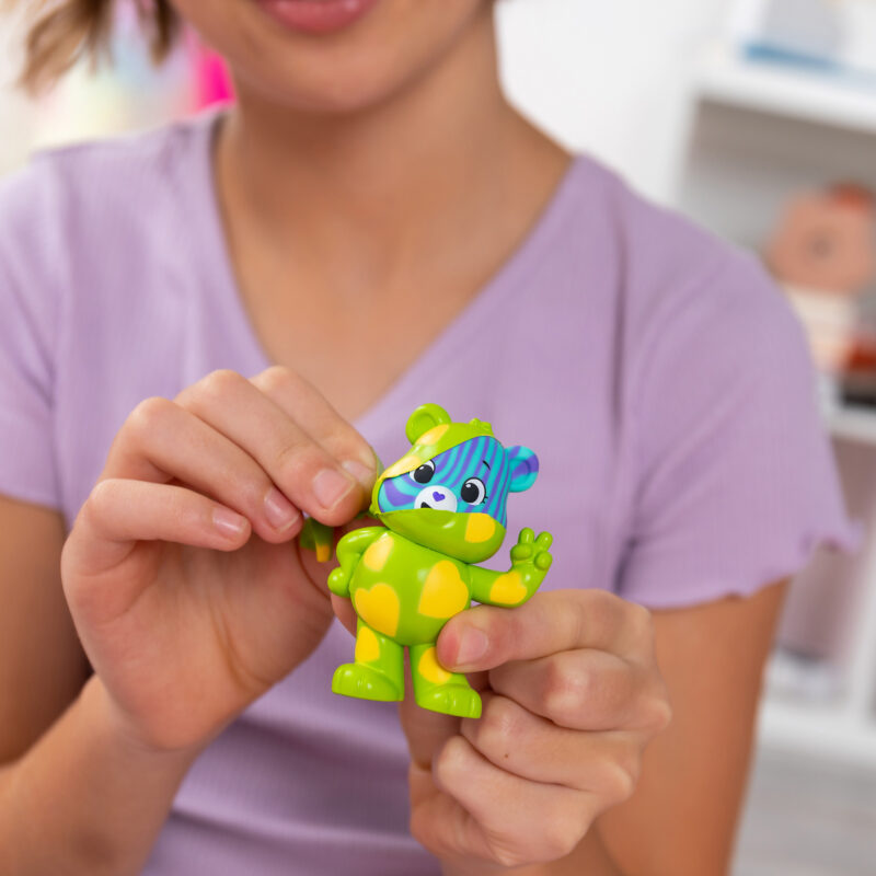 Care Bears – Peel and Reveal - US 8263